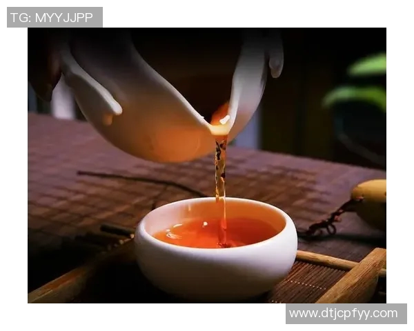 足球明星们的茶道情缘:为何他们钟情于中国茶的独特魅力